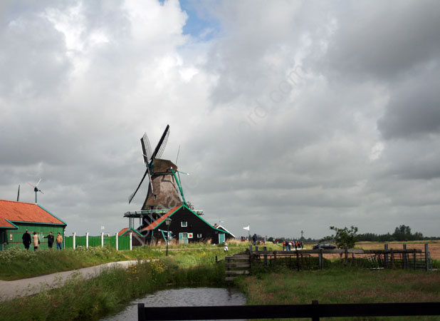 Windmill_Day