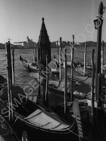 Gondolas_BW_'01